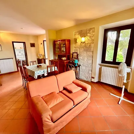 Sabina Trilo Sirolo, In Centro Con Posto Auto Sirolo