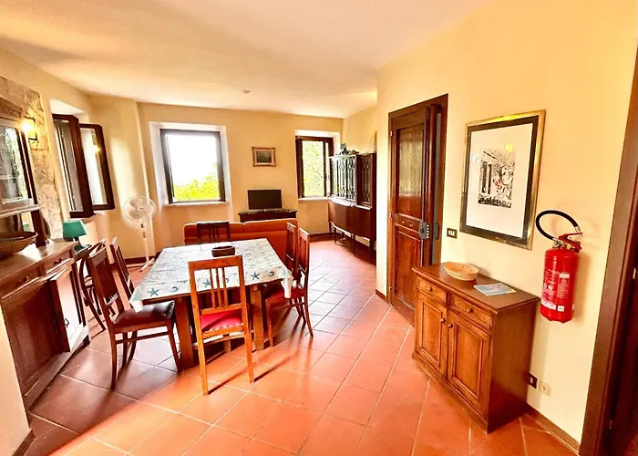 Sabina Trilo Sirolo, In Centro Con Posto Auto Sirolo