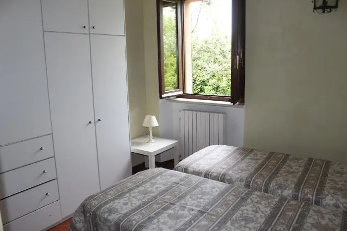 Sabina Trilo Sirolo, In Centro Con Posto Auto