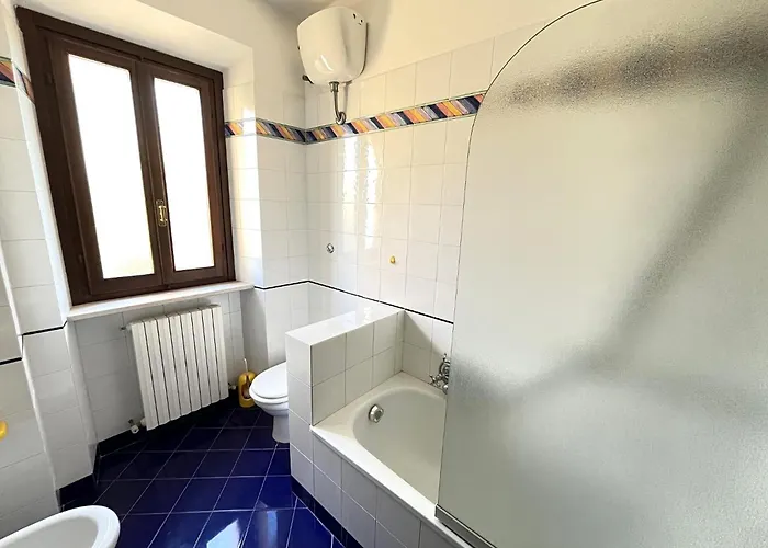 Sabina Trilo Sirolo, In Centro Con Posto Auto * Sirolo