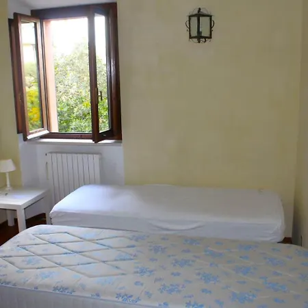 Apartment Sabina Trilo Sirolo, In Centro Con Posto Auto