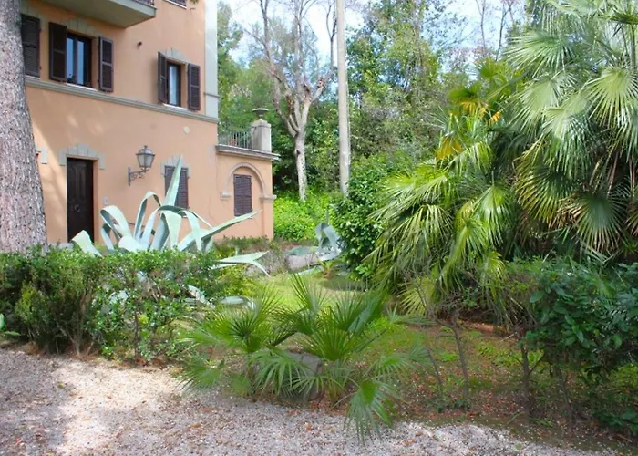 Sabina Trilo Sirolo, In Centro Con Posto Auto *